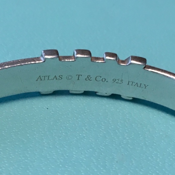 TIFFANY & CO. Vintage Silver (925) Atlas Bangle - Picture 3 of 12